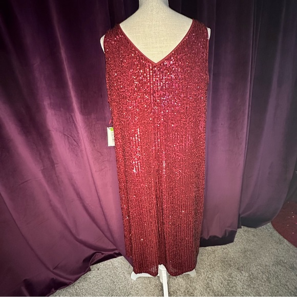 Burgundy Sequin Mini Dress, 16W - Picture 5 of 9